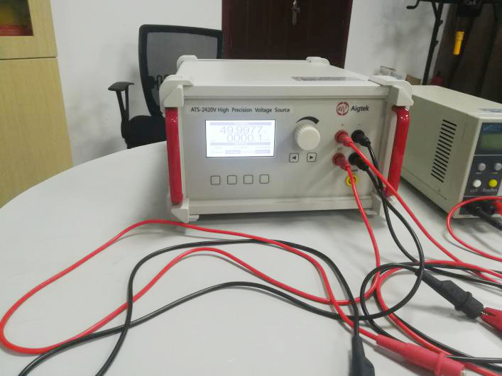 高精度電壓源 高精度電壓源
